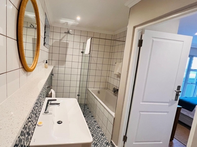 Deluxe Family Suite with Sea View