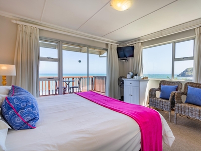Deluxe King Room with Sea View