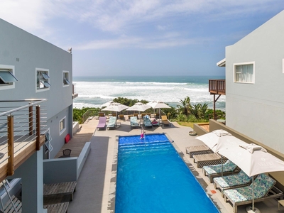 Deluxe Family Suite with Pool and Sea View