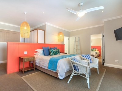 Deluxe Family Suite with Pool and Sea View