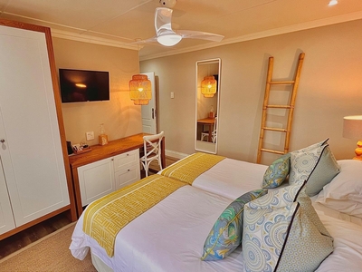 Twin Room with Partial Sea View