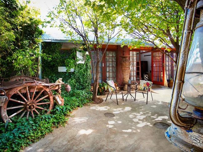 Greenhouse Garden Suite