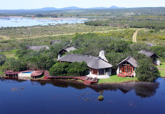 Mosaic Lagoon Lodge