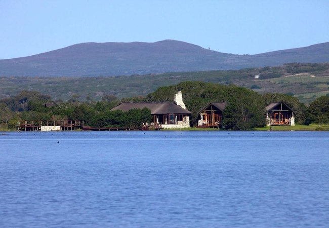 Mosaic Lagoon Lodge