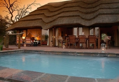 Luxury Family Villa Pool