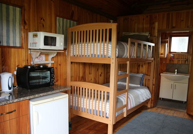 Unit 3 - 4 Sleeper Log Cabin