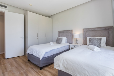 Mountain Marina Two Bedroom Premier 10