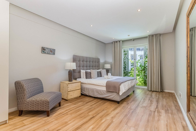 Mountain Marina Two Bedroom Premier 10
