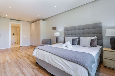 Mountain Marina Two Bedroom Premier 10