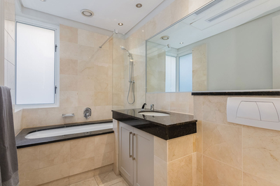 Mountain Marina Two Bedroom Premier 11