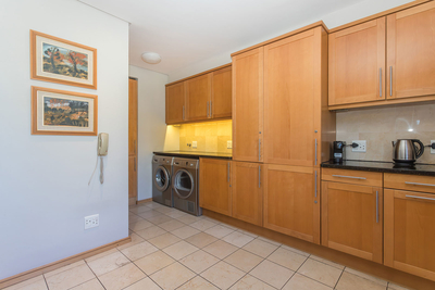 Mountain Marina Two Bedroom Premier 11