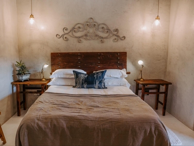 Stable Room - Rosalinda