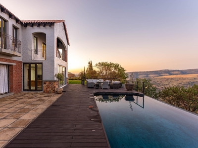 Mount High Luxury Manor House