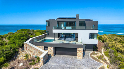 Myoli�Majestic�Villa