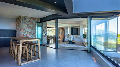 Myoli�Majestic�Villa