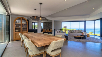 Myoli�Majestic�Villa