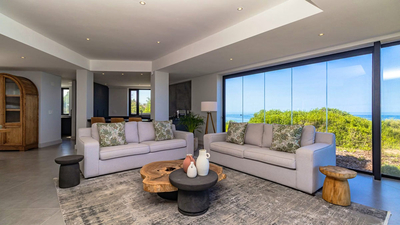 Myoli�Majestic�Villa