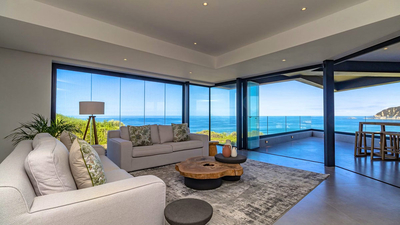 Myoli�Majestic�Villa