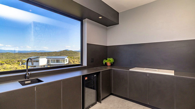 Myoli�Majestic�Villa