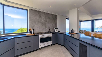 Myoli�Majestic�Villa