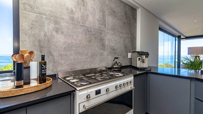 Myoli�Majestic�Villa