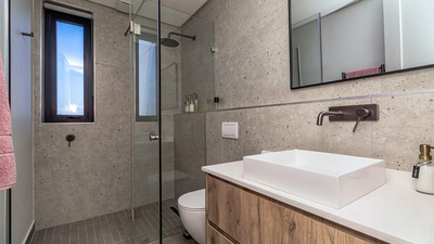 Myoli�Majestic�Villa