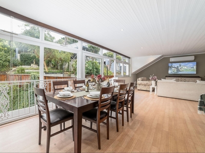 Room 6 - Family Apartment