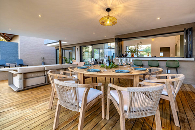 Nare Bush Lodge