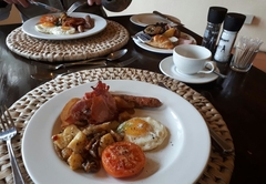 English Breakfast 