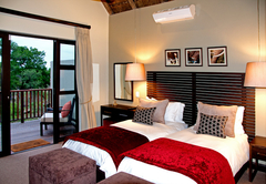 Ndlophu Lodge