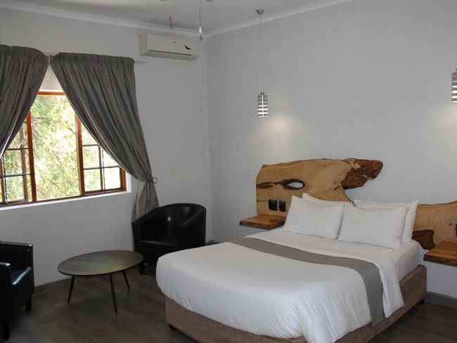 Executive Queen Room