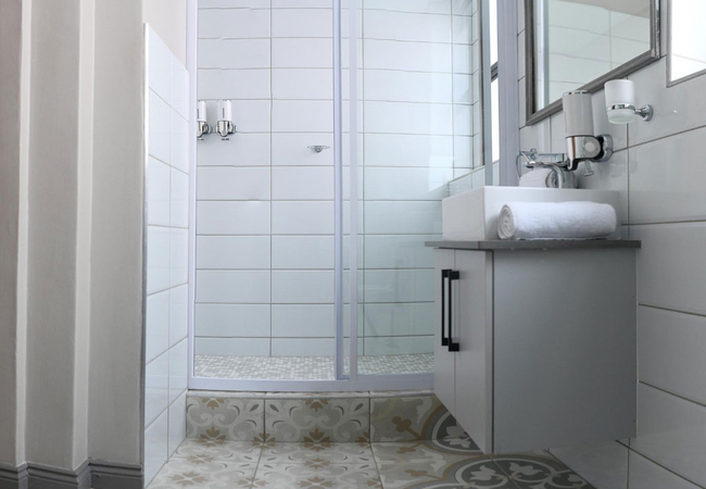 Two Bedroom Sleeps 3