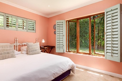 Noordhoek Village Hotel