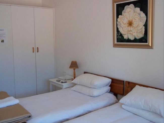Twin En-Suite Room