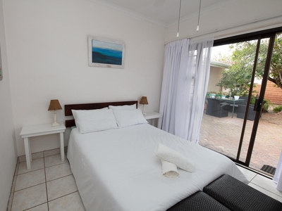 Standard Double Room (with Shared Bathroom)