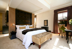 Nova Constantia Boutique Residence