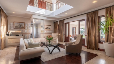 Nova Constantia Boutique Residence