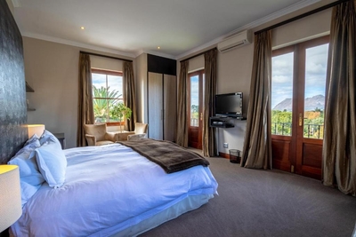 Deluxe Suites