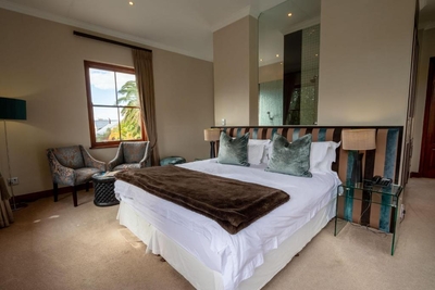 Deluxe Suites