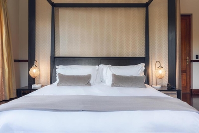 Luxury Suites
