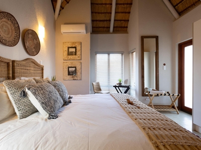 Ntoma House