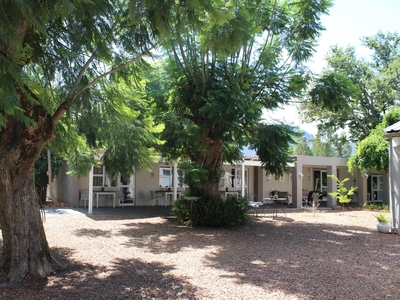 Nuwerus Lodge