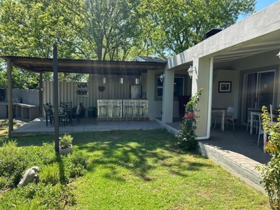 Nuwerus Lodge