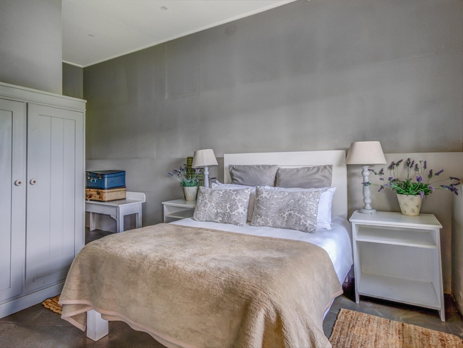 Landon\'s Loft (with Hot Tub)