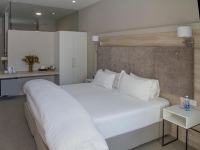 King or Twin Room 2