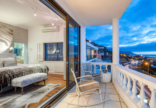 Clifton Beachfront Magic Apartment