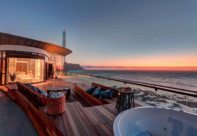 Ocean View Penthouse Apartment