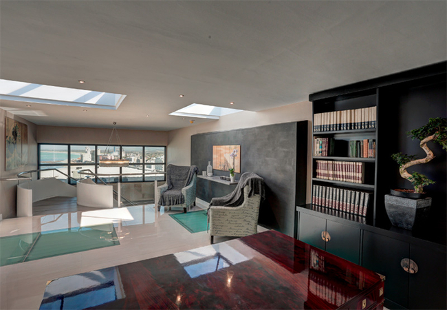 Ocean View Penthouse Apartment