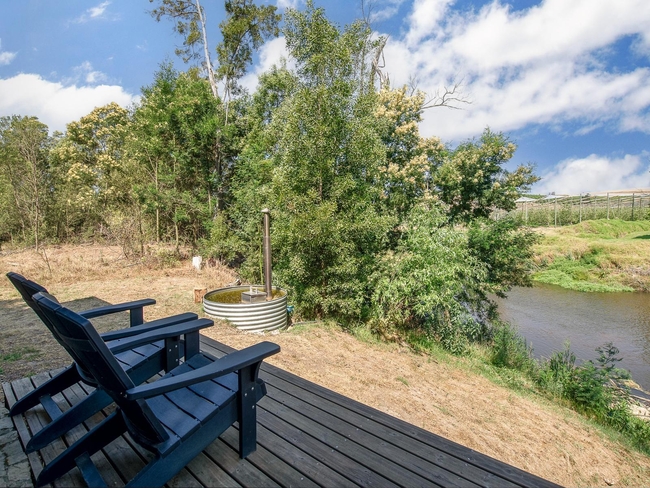 Stone Cottage Blue Crane