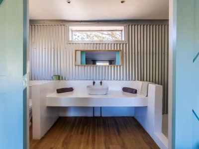 Stone Cottage Kingfisher